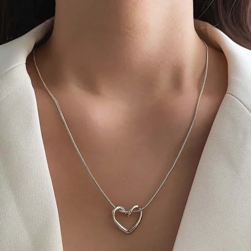 Heart Necklace - Delicate Clavicle Chain Choker